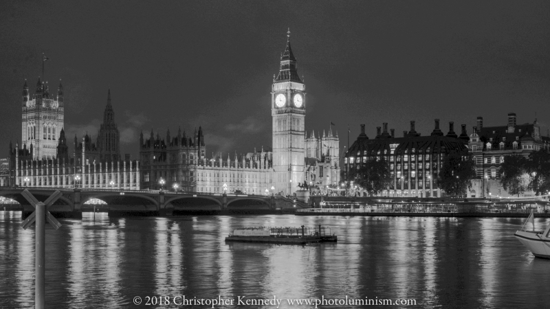 Big Ben & House of Parliament over the Thames-DSC_1439141017